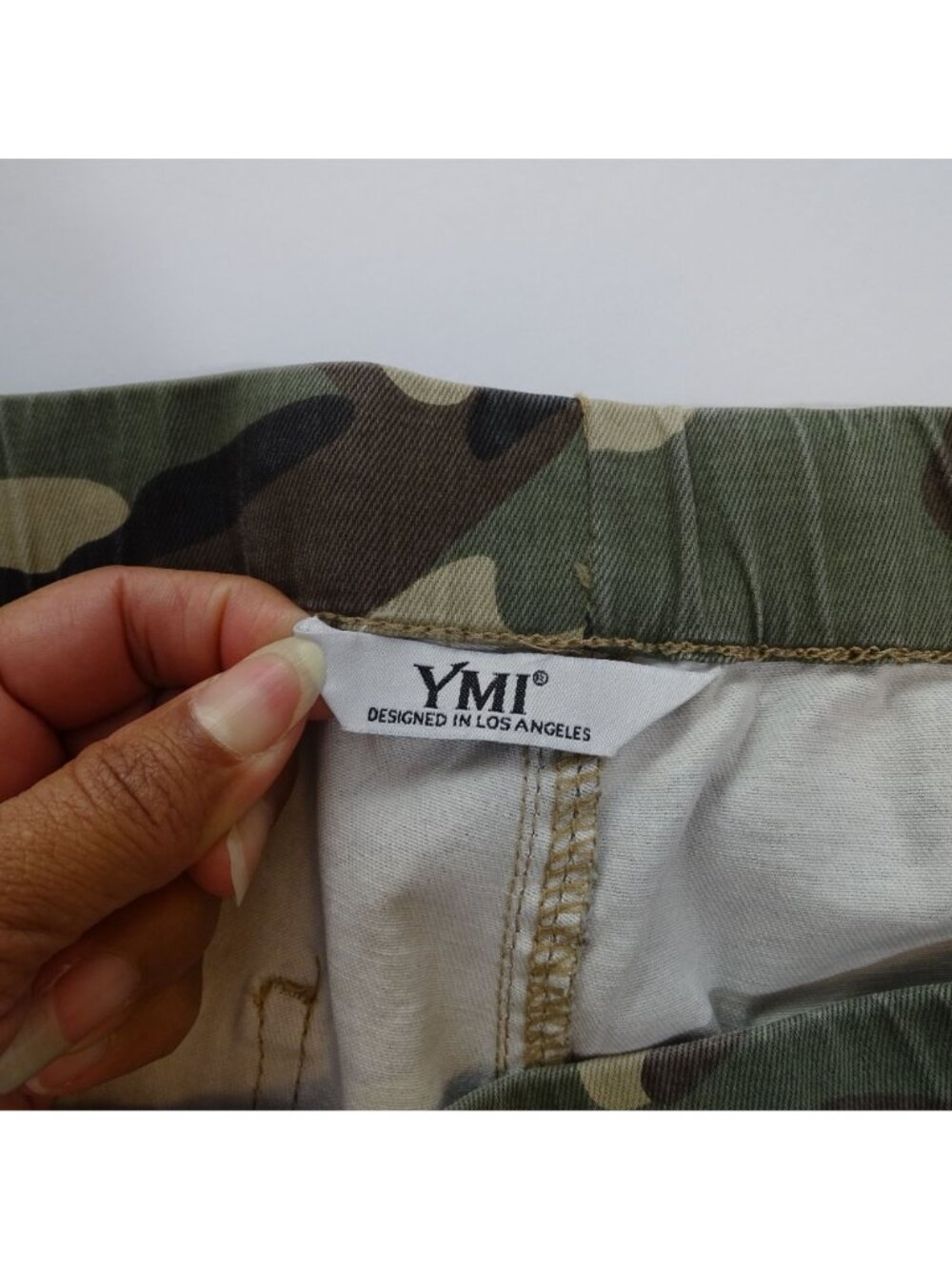 YMI Women Camo Pull-On High Rise Crop Pants Green Size 3X Streetwear Utility - Picture 10 of 16